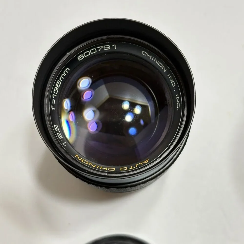 Auto Chinon 1:28 f=135mm Japan 28mm f2.8 Auto Lens Camera with Case